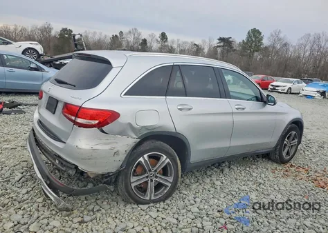 2018 Mercedes-Benz Glc 300 4Matic z USA, uszkodzony, nr VIN WDC0G4KB4JV068236